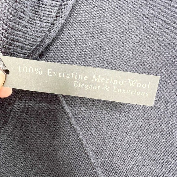 Max Studio NWT Navy Blue 100% Extrafine Merino Wool Cowl Neck Sweater Size M - Picture 7 of 8